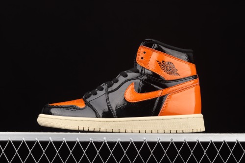 Jordan 1 Retro High OG “Shattered Backboard 3.0” 555088-028（Weekly Specials）