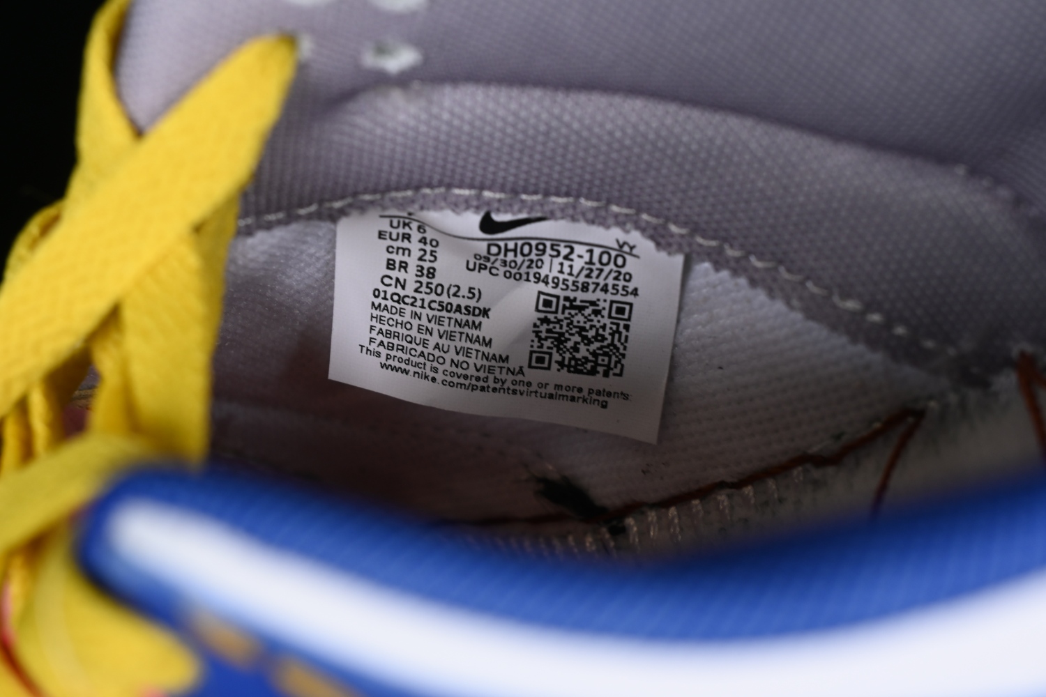 Nk Dunk Low DH0952-100