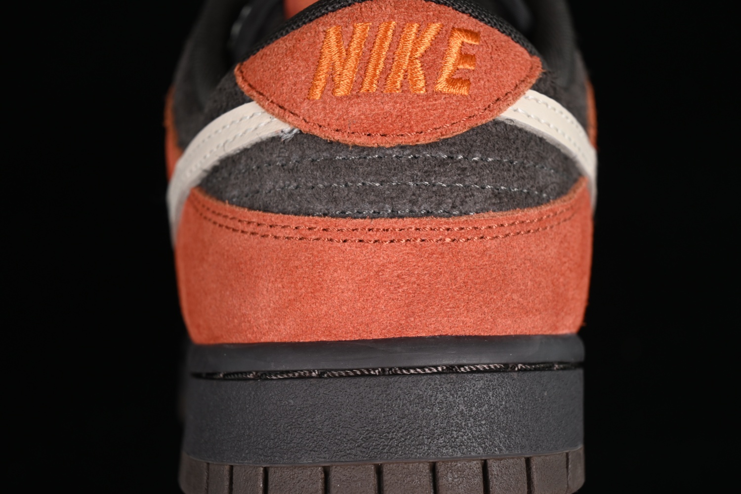 Nike Dunk Low Red Panda FV0395-200
