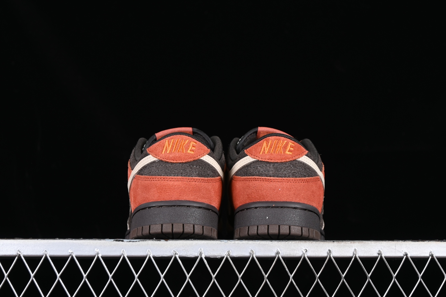 Nike Dunk Low Red Panda FV0395-200