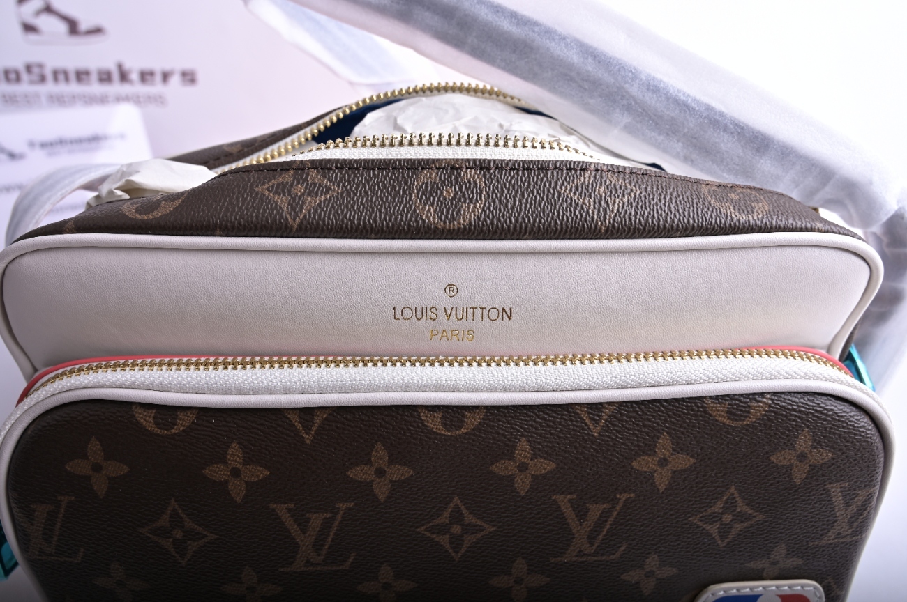 Lo**s Vu**ton x NBA Nil Messenger Monogram