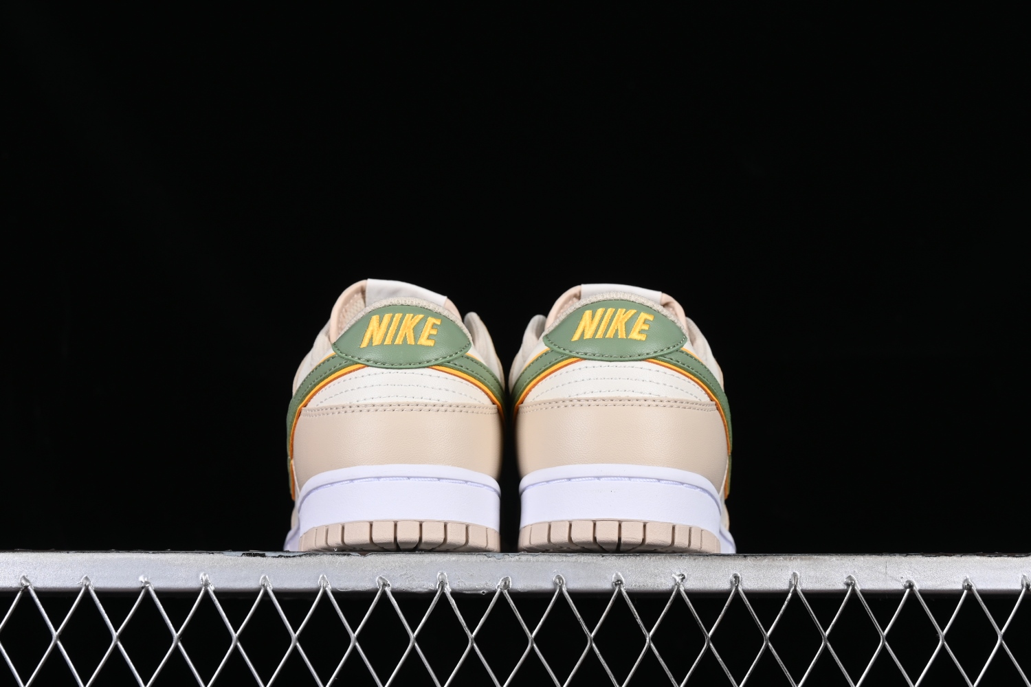 Nike Dunk Low Pale Ivory Oil Green FQ6869-131
