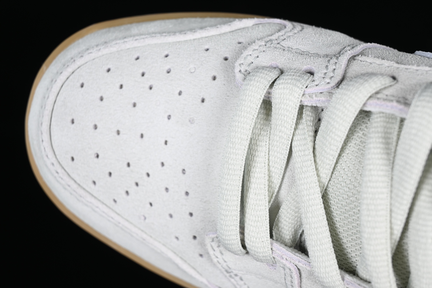 Nike SB Dunk Low Island Green Gum BQ6817-300