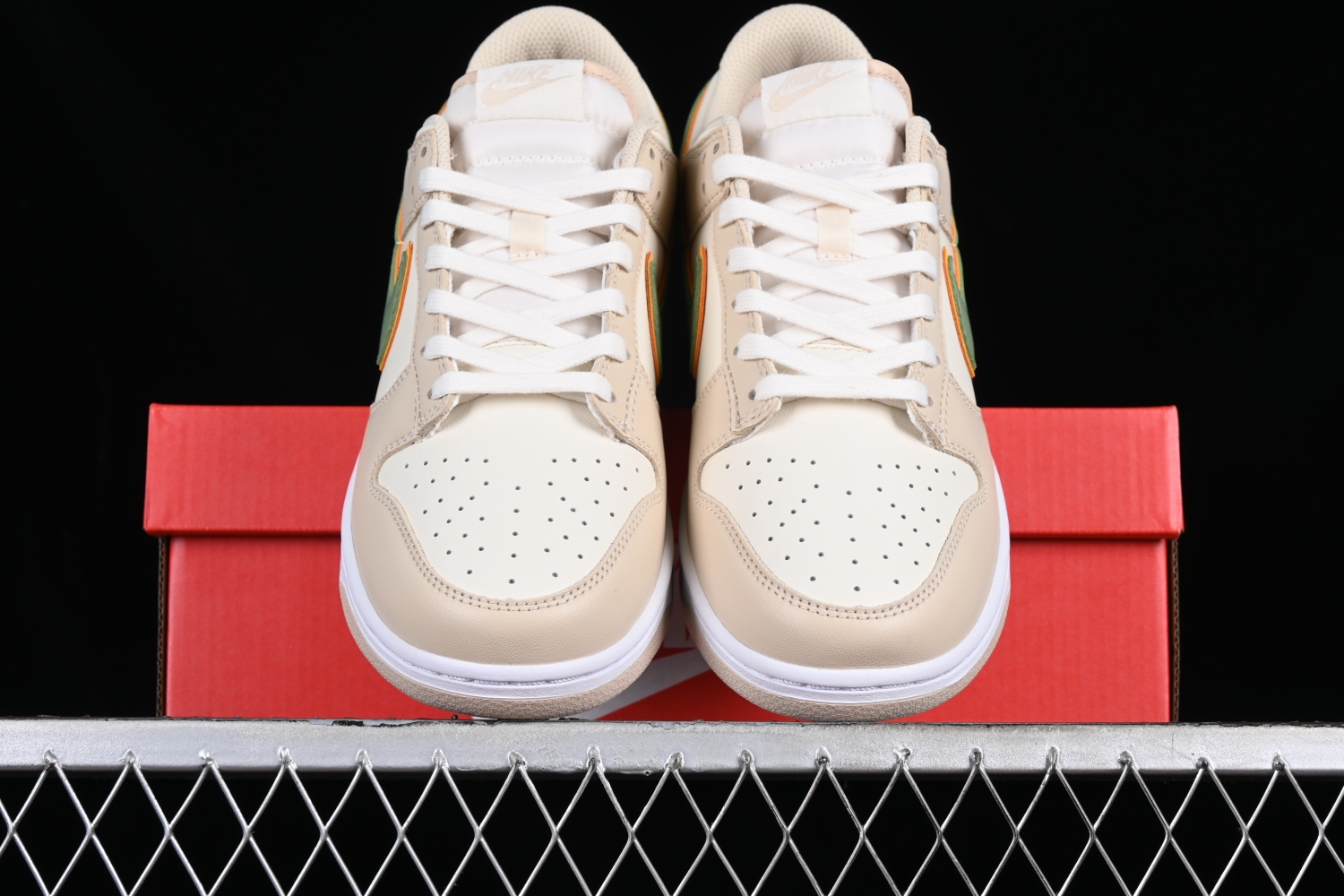 Nike Dunk Low Pale Ivory Oil Green FQ6869-131