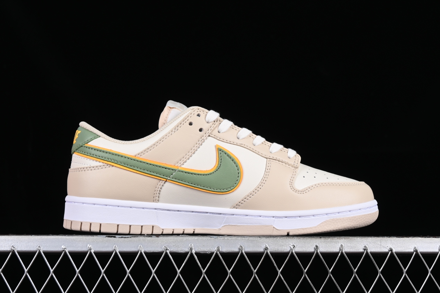 Nike Dunk Low Pale Ivory Oil Green FQ6869-131