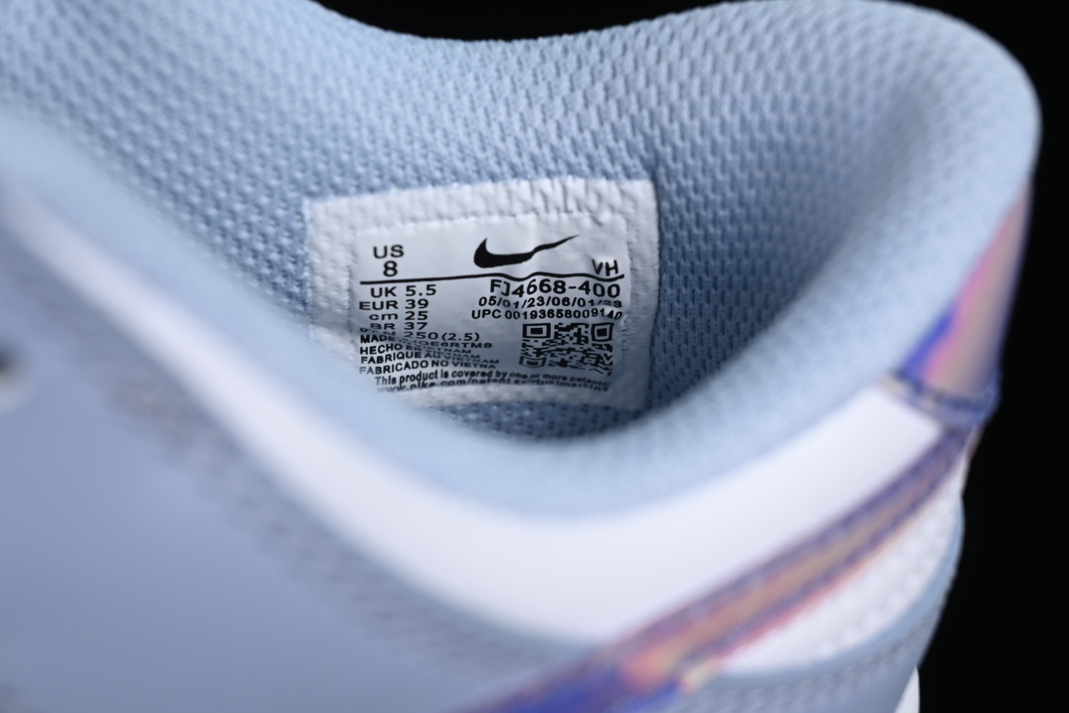 Nike Dunk Low Next Nature Blue Whisper Iridescent FJ4668-400