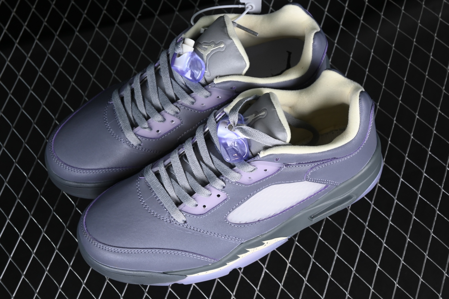 Jordan 5 Retro Low Indigo Haze FJ4563-500