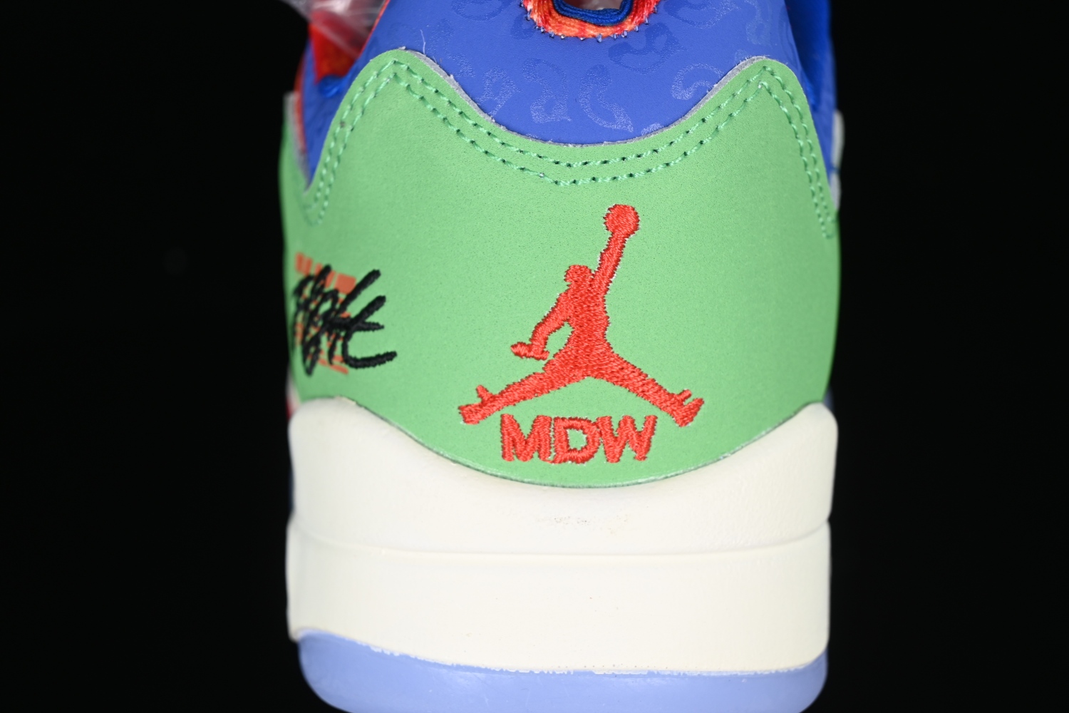 Jordan 5 Retro Low Doernbecher Michael (2022) DR6287-486