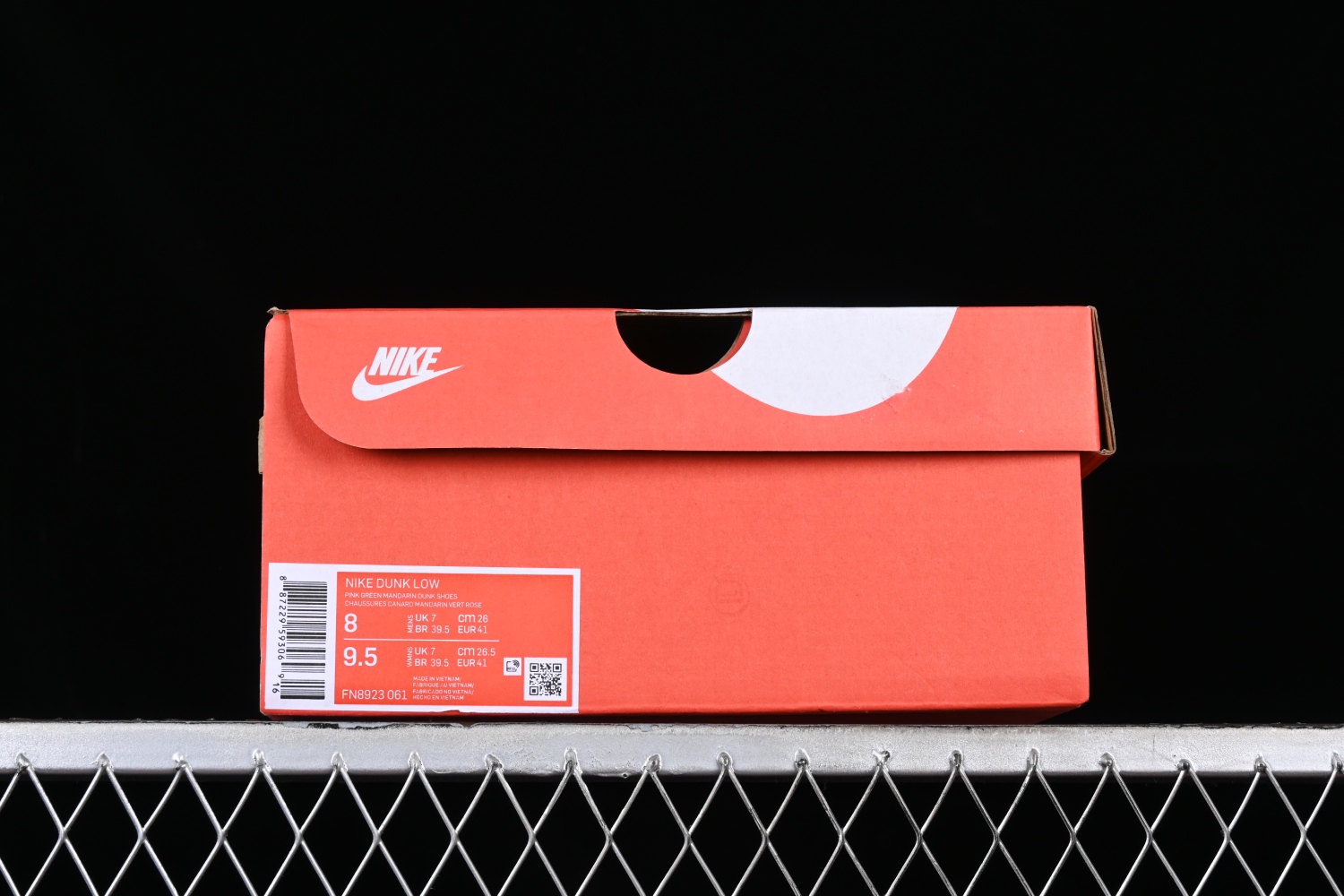 Nike Dunk Low SE All Petals United Fir Green FN8923-061
