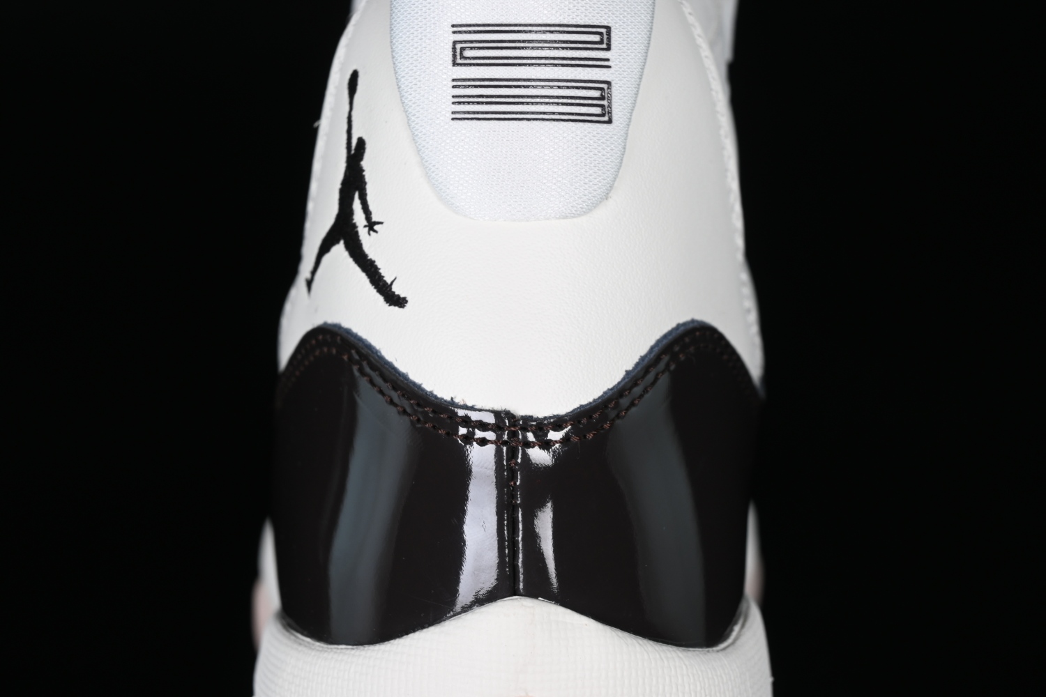 Jordan 11 Retro Neapolitan AR0715-101