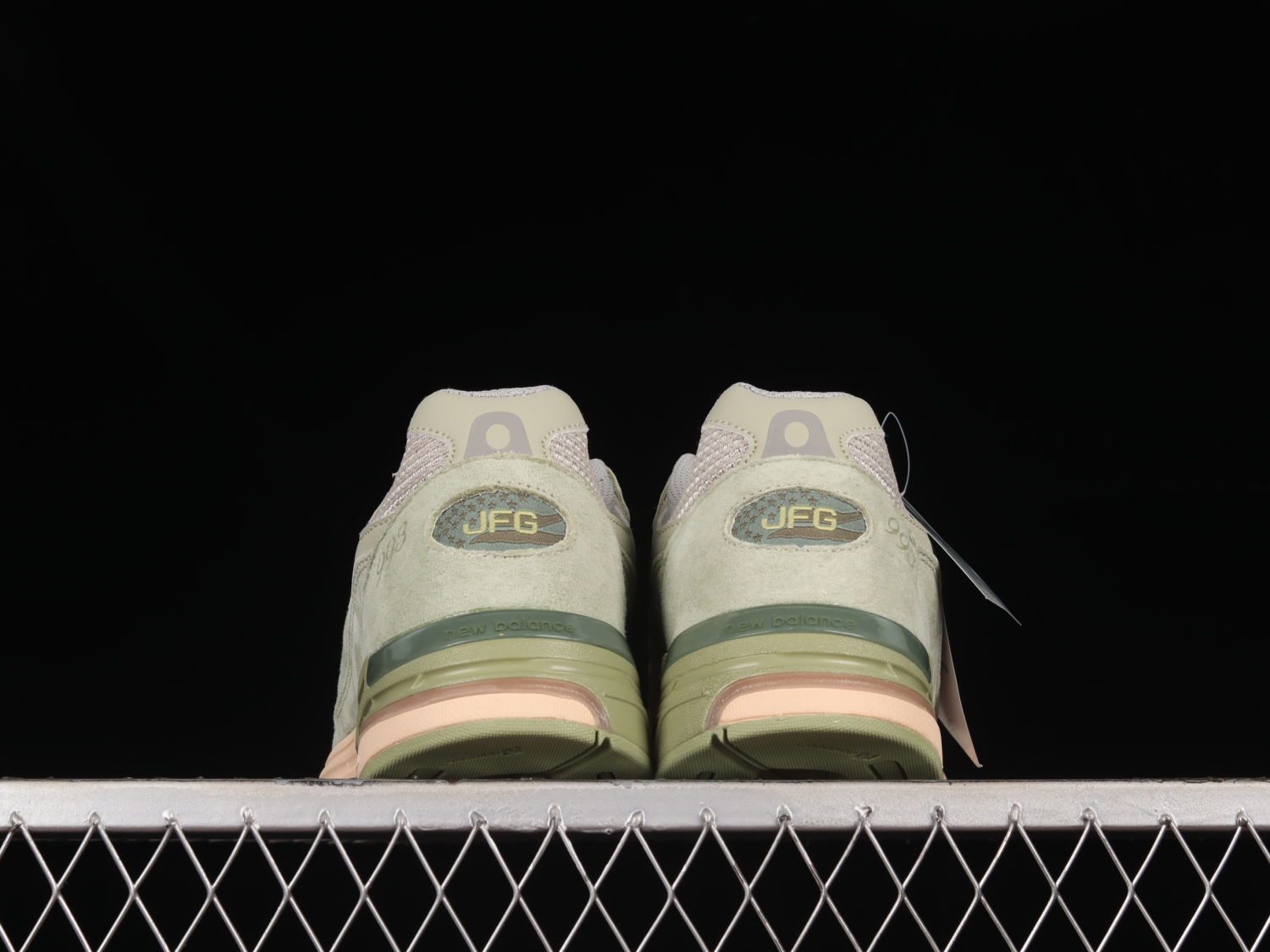 New Bal*nce 993 Joe Freshgoods Performance Art Sage MR993JG1