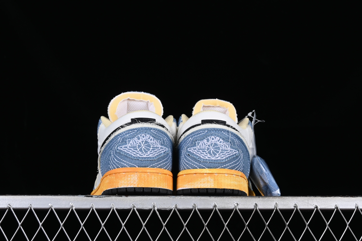 Jordan 1 Low SE WRMK Sashiko Denim FN7670-493