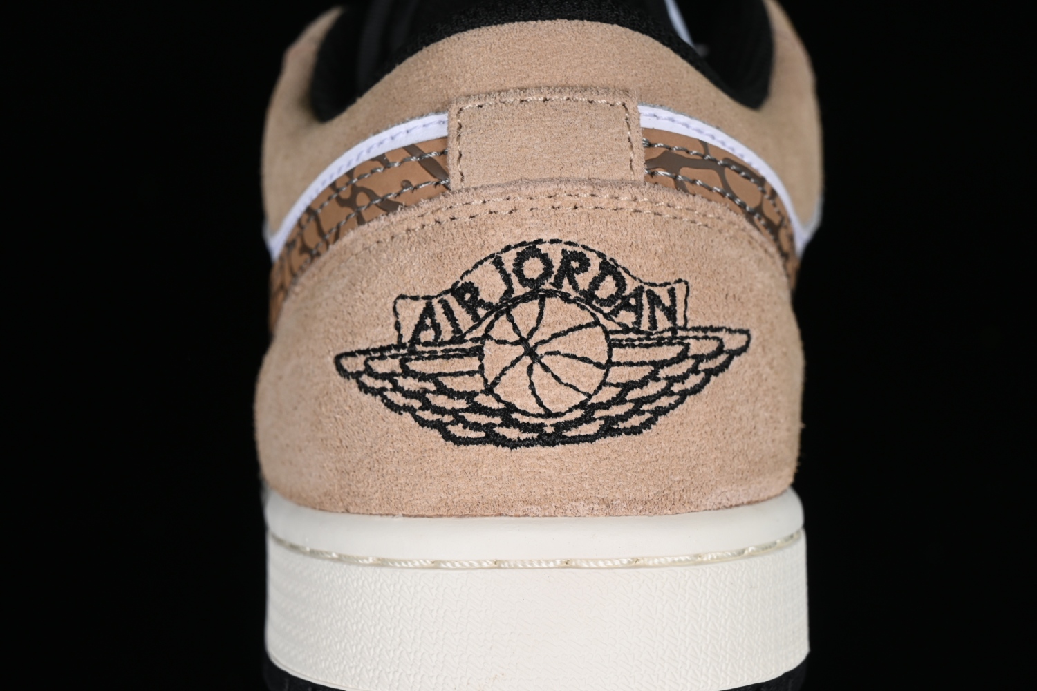 Jordan 1 Low SE Brown Elephant DZ4130-201