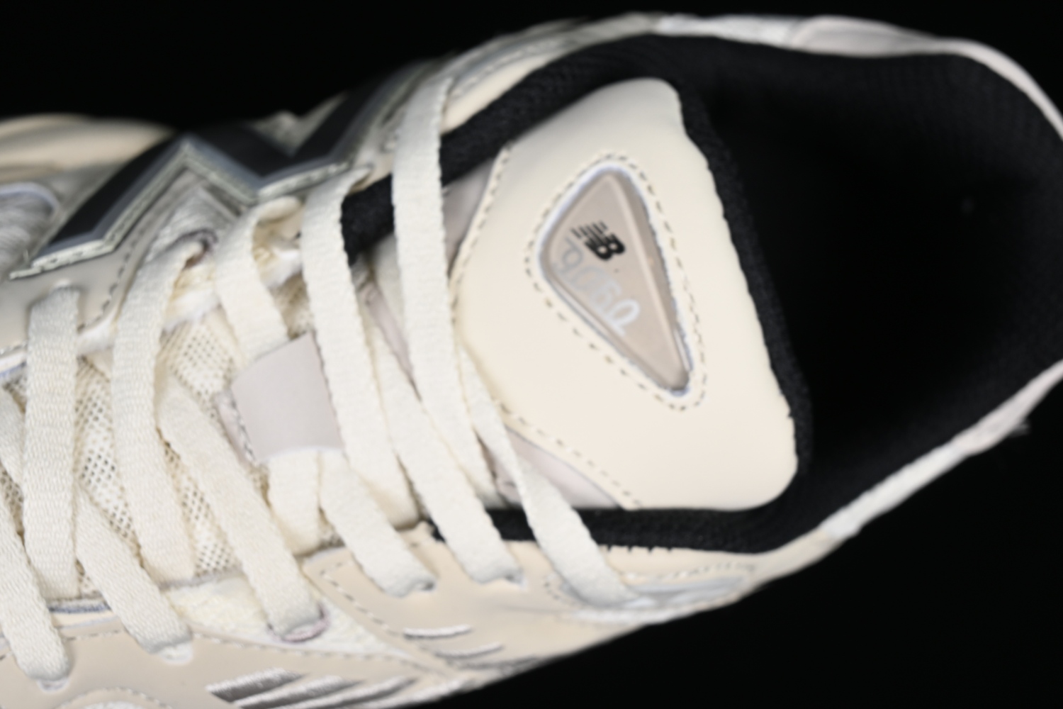 New Bal*nce 9060 Turtledove Black Silver Metallic U9060DUA