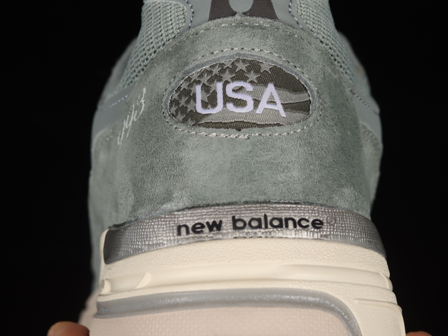 New Bal*nce 993 MiUSA Kith Pistachio MR993KH1