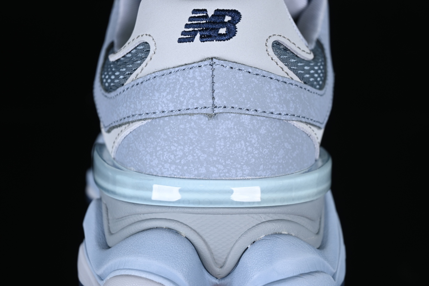 New Bal*nce 9060 Grey Day (2023) U9060MD1