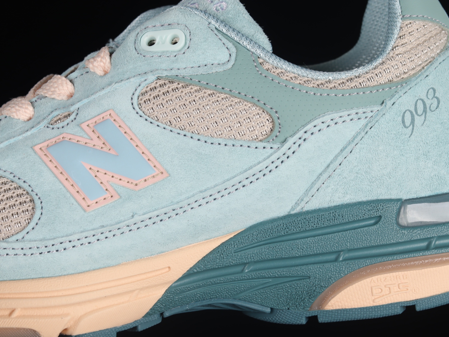New Bal*nce 993 Joe Freshgoods Performance Art Arctic Blue (Women