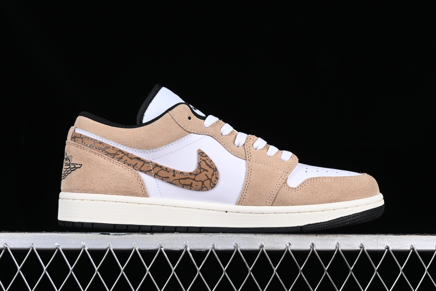 Jordan 1 Low SE Brown Elephant DZ4130-201