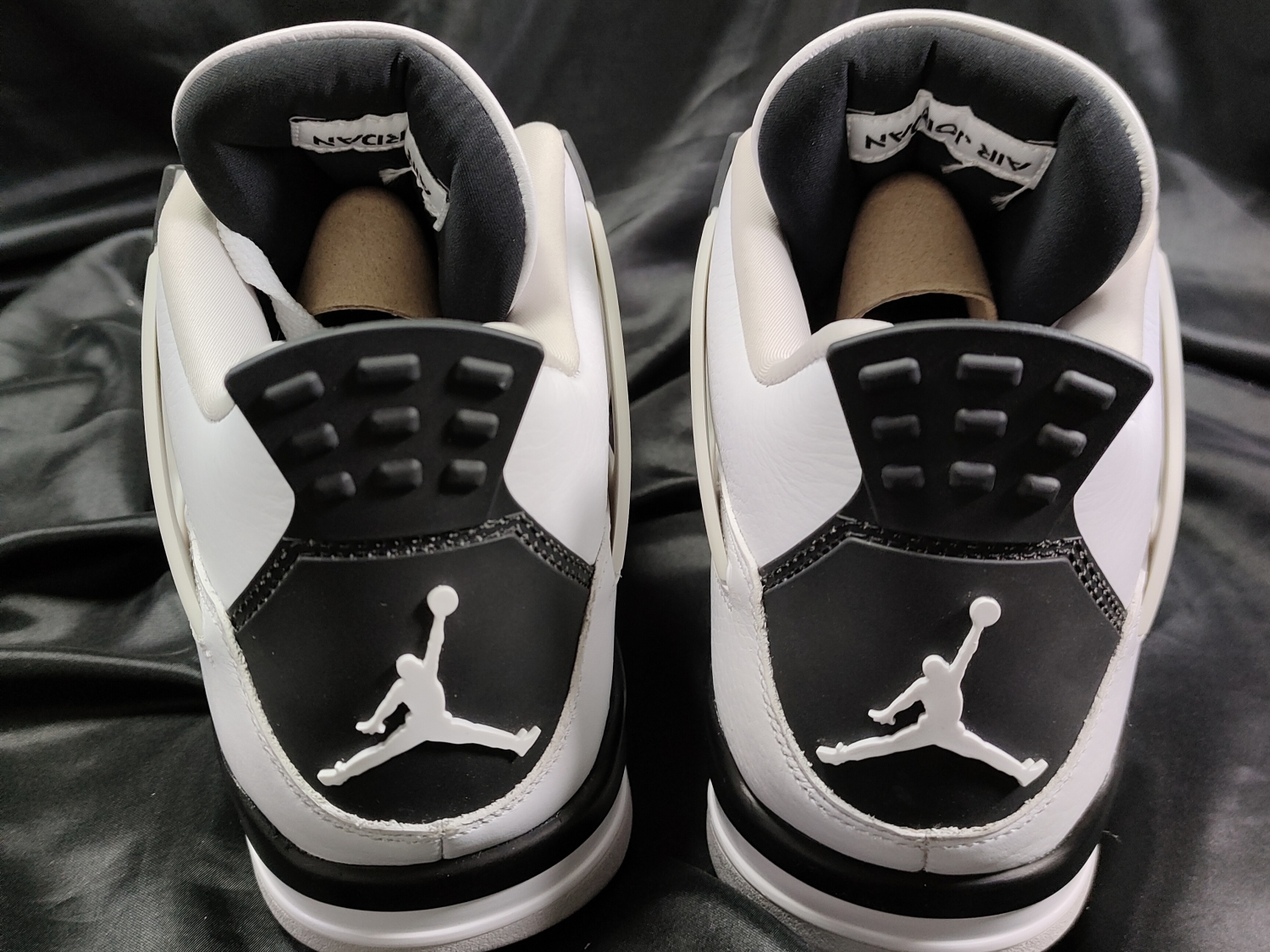 Jordan 4 Retro Military Black DH6927-111 (TS Batch)