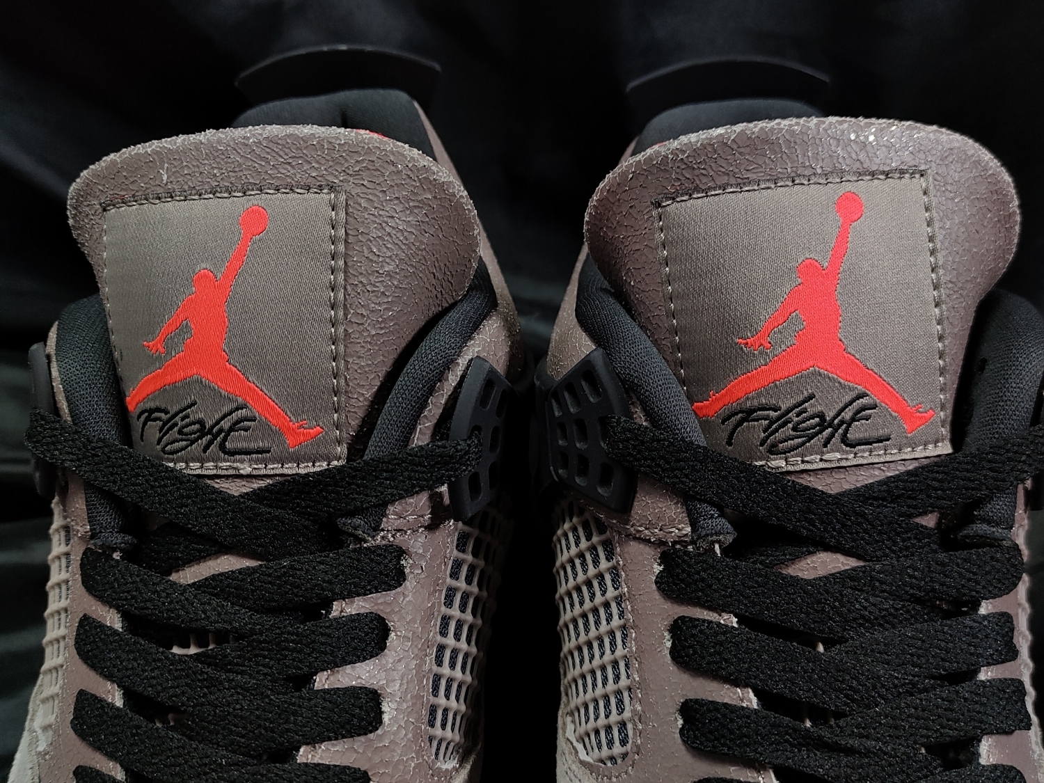 Jordan 4 Retro Taupe Haze DB0732-200