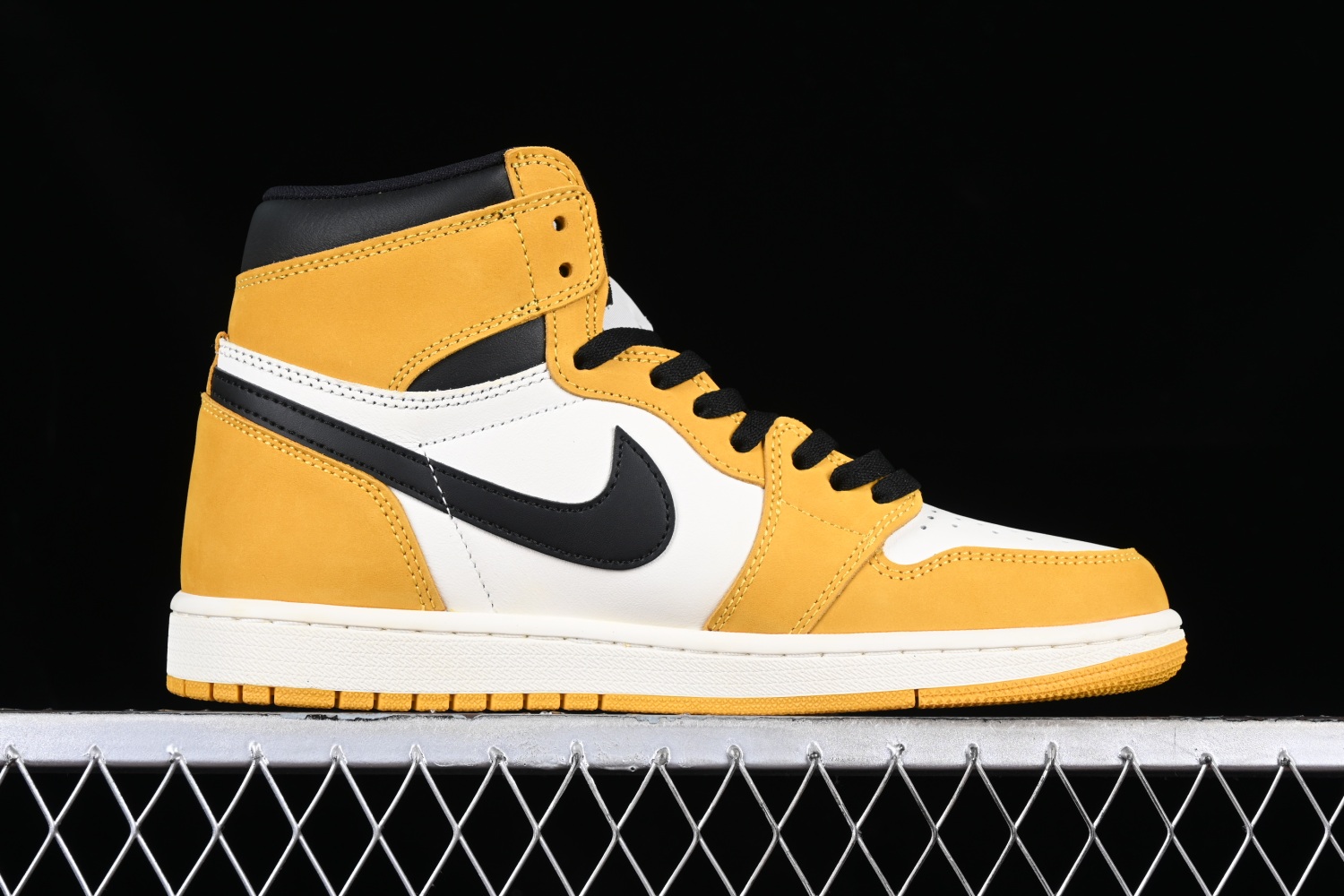 AIR JORDAN 1 RETRO HIGH OG 