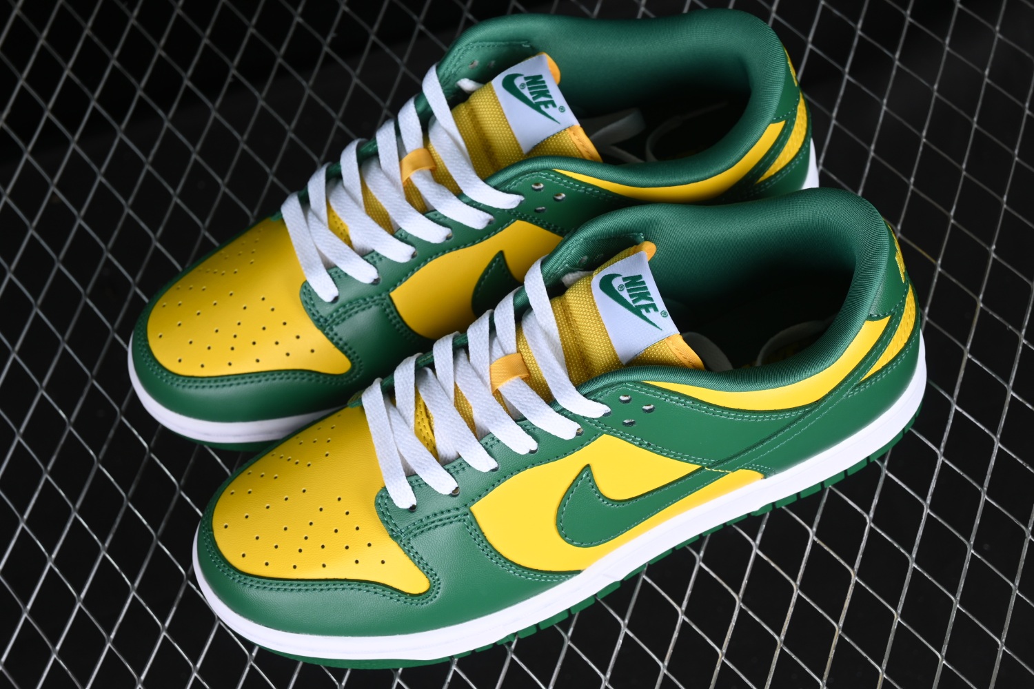 Nike Dunk Low Brazil (2020)  CU1727-700