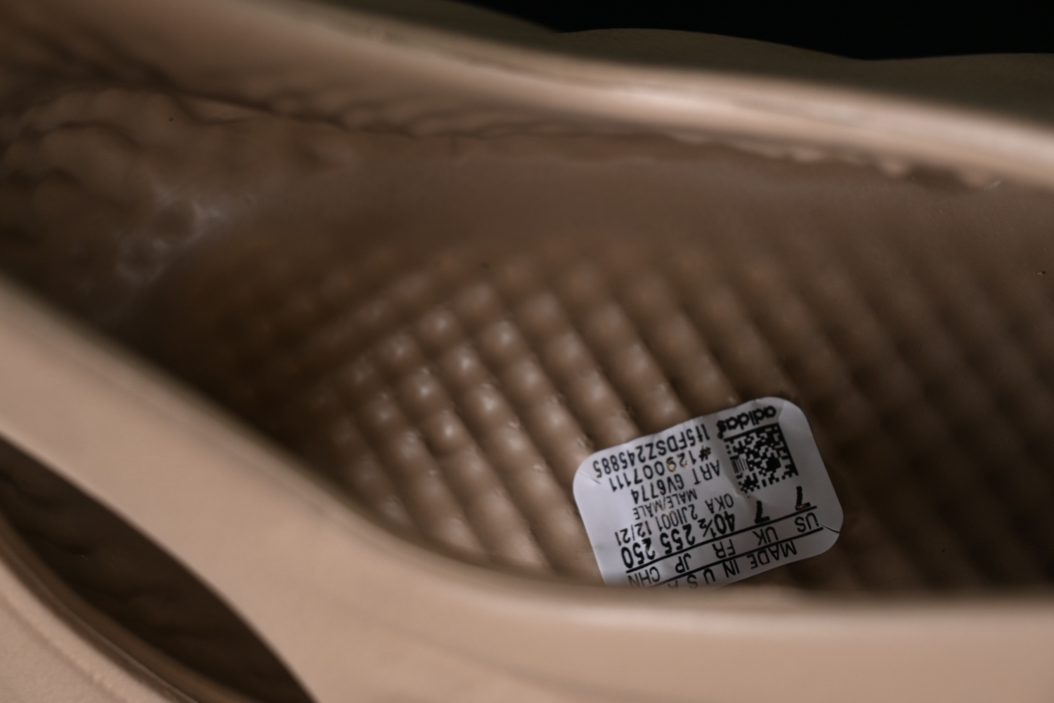 adidas Yeezy Foam RNNR Mist GV6774