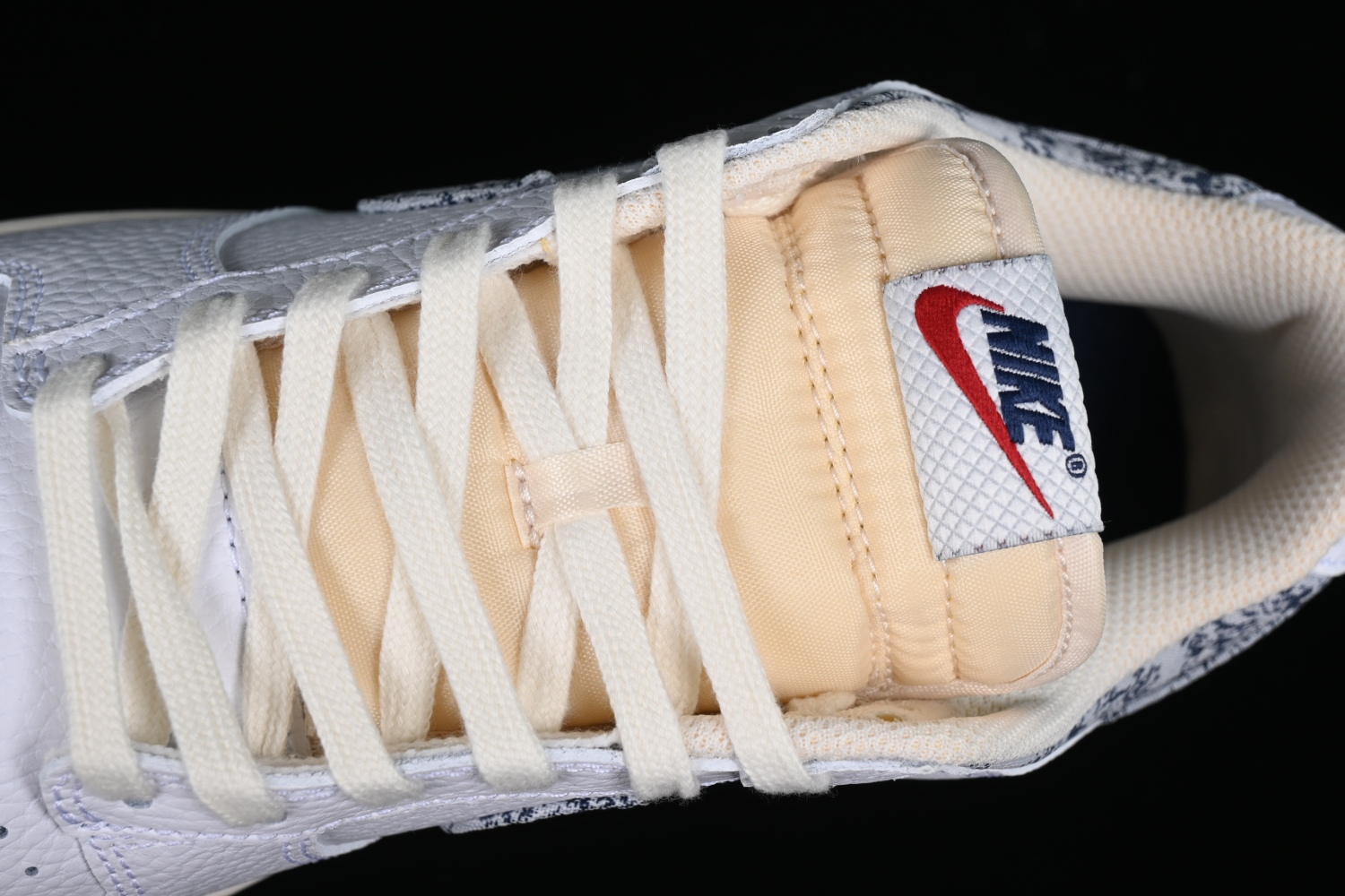 Nike Dunk Low New Americana Washed Denim FN6881-100