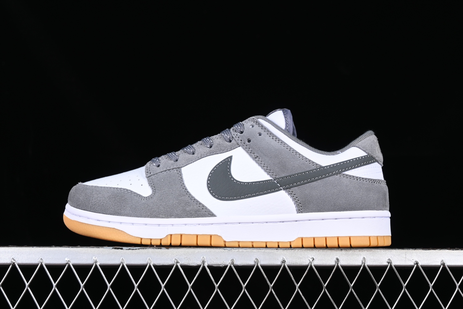 Nike Dunk Low Smoke Grey Gum 3M Swoosh FV0389-100