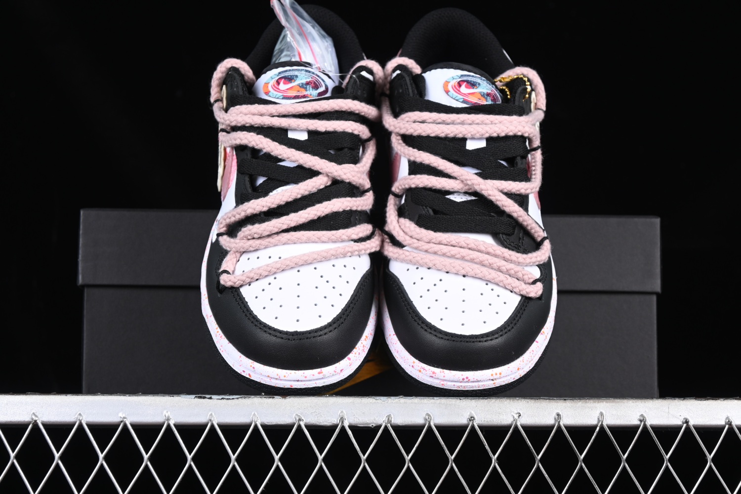 Nk Dunk Low  Multi-Color Swoosh  FD4623-131