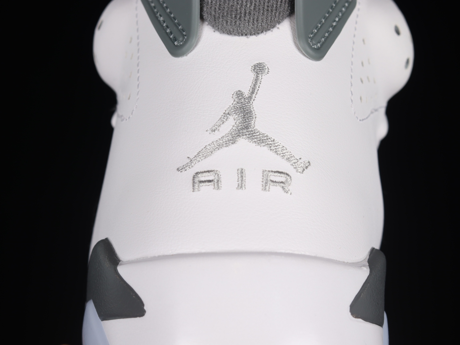 Jordan 6 Retro Cool Grey CT8529-100