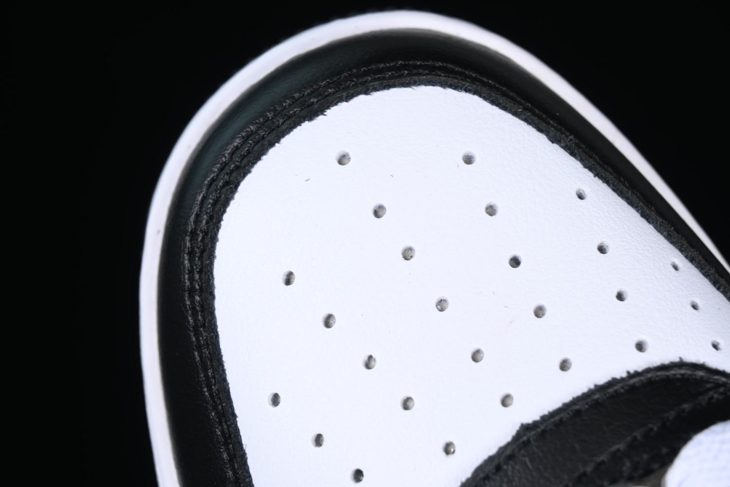 Nike Air Force 1 Low QS Terror Squad Blackout FJ5756-100