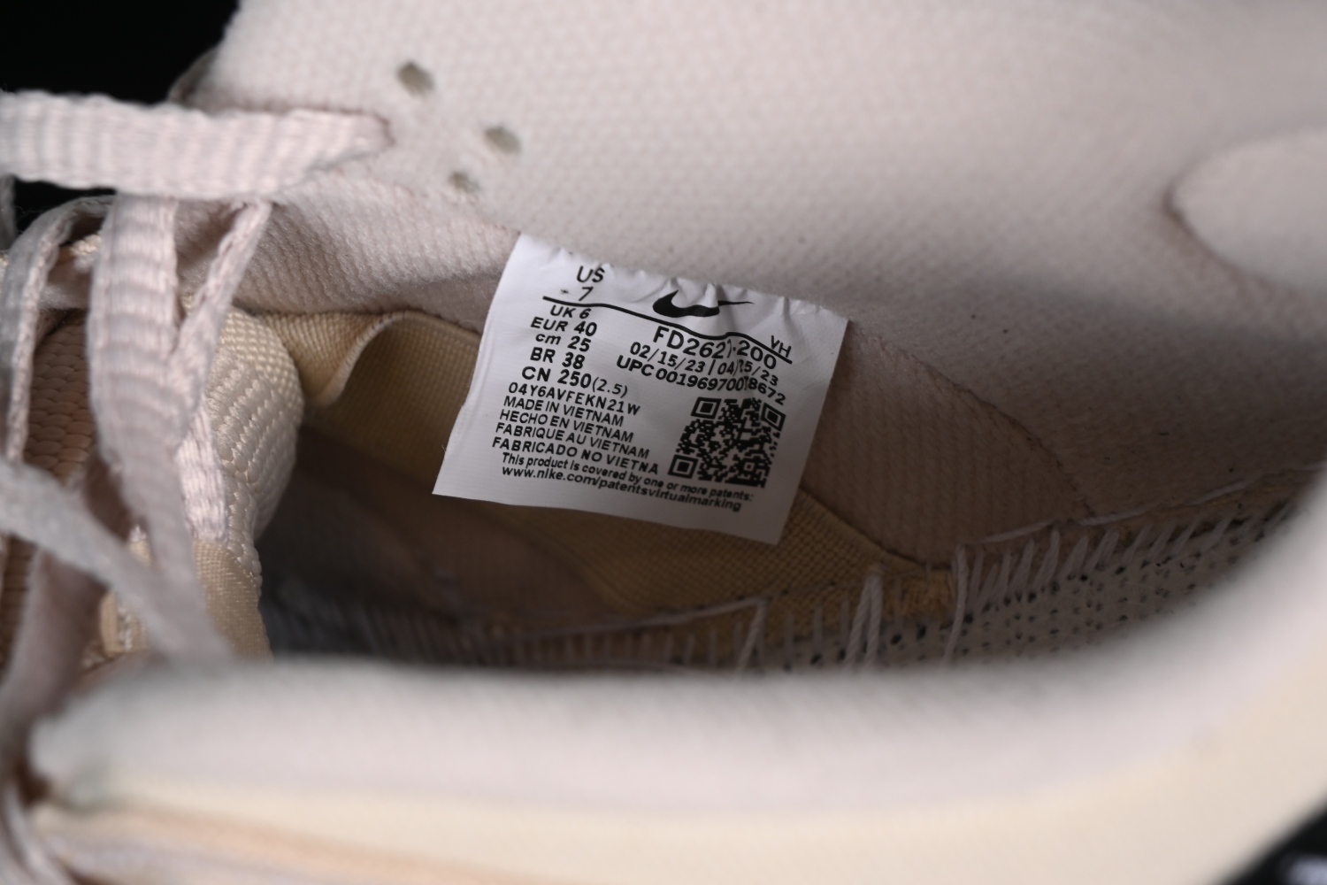 Nike SB Dunk Low Albino & Preto FD2627-200