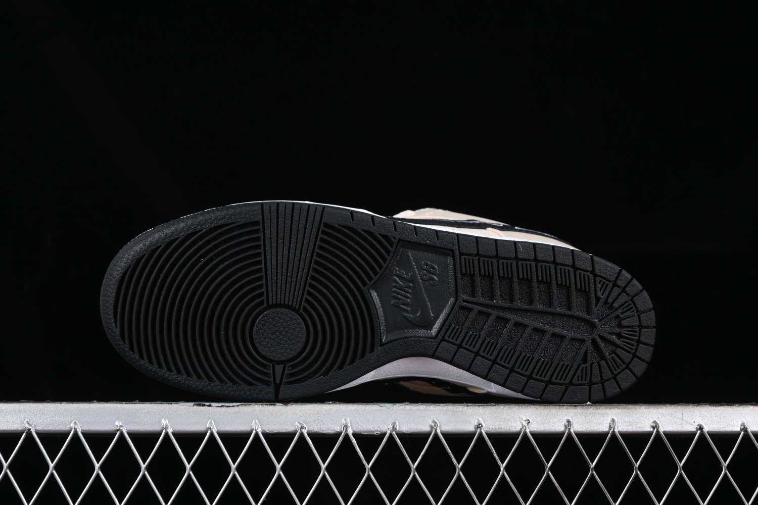 Nike SB Dunk Low Albino & Preto FD2627-200