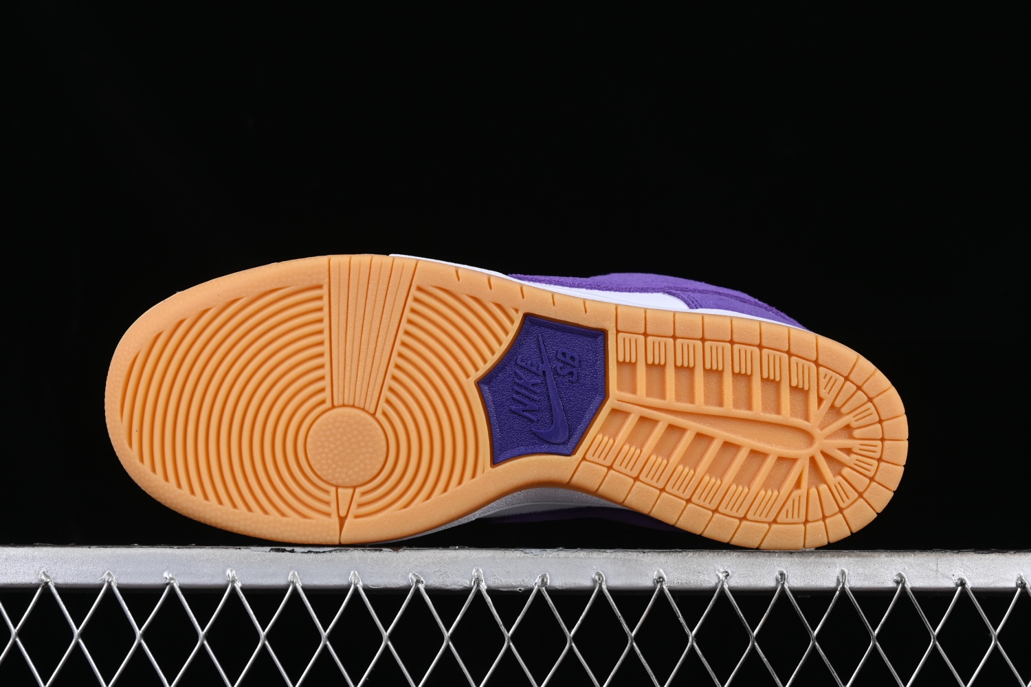 Nike SB Dunk Low Pro ISO Orange Label Court Purple DV5464-500