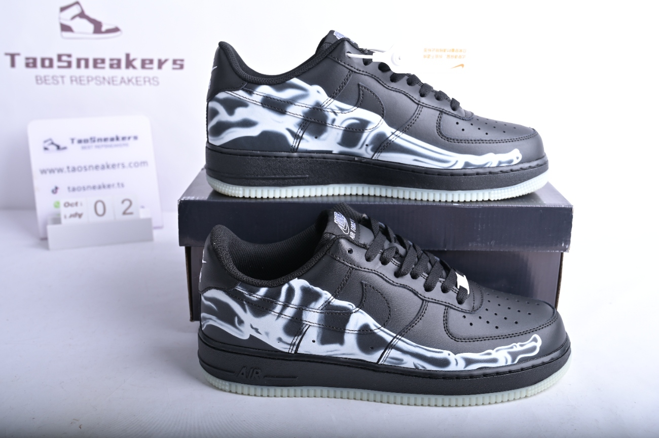 Nike Air Force 1 Low Black Skeleton Halloween BQ7541-001