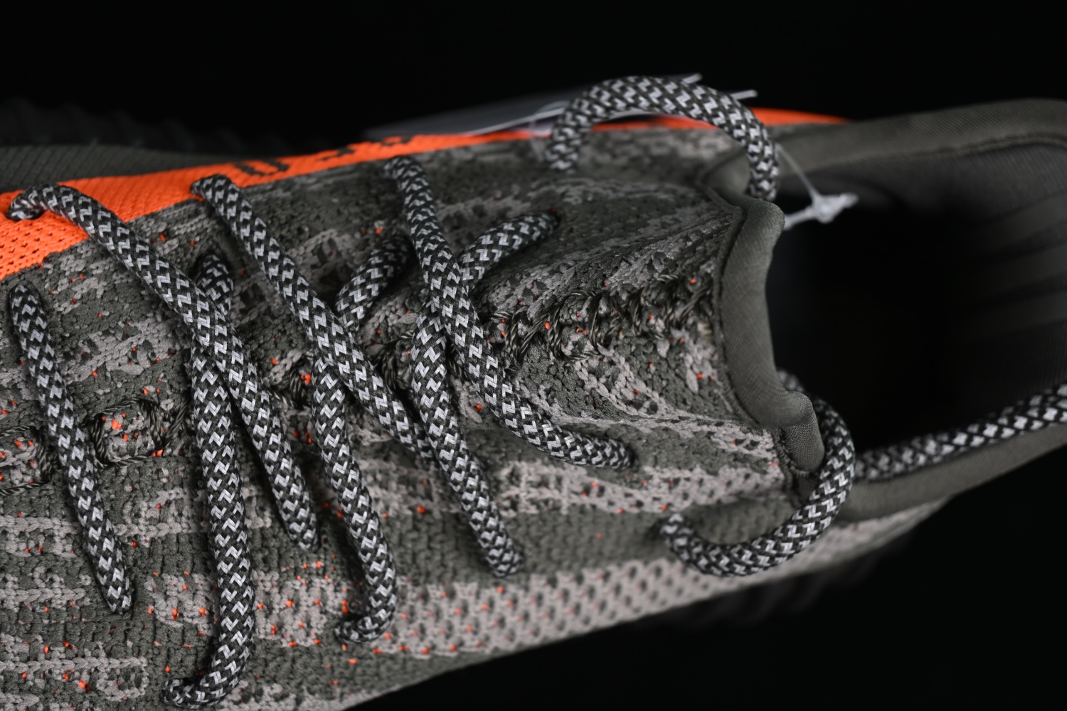 adidas Yeezy Boost 350 V2 Carbon Beluga