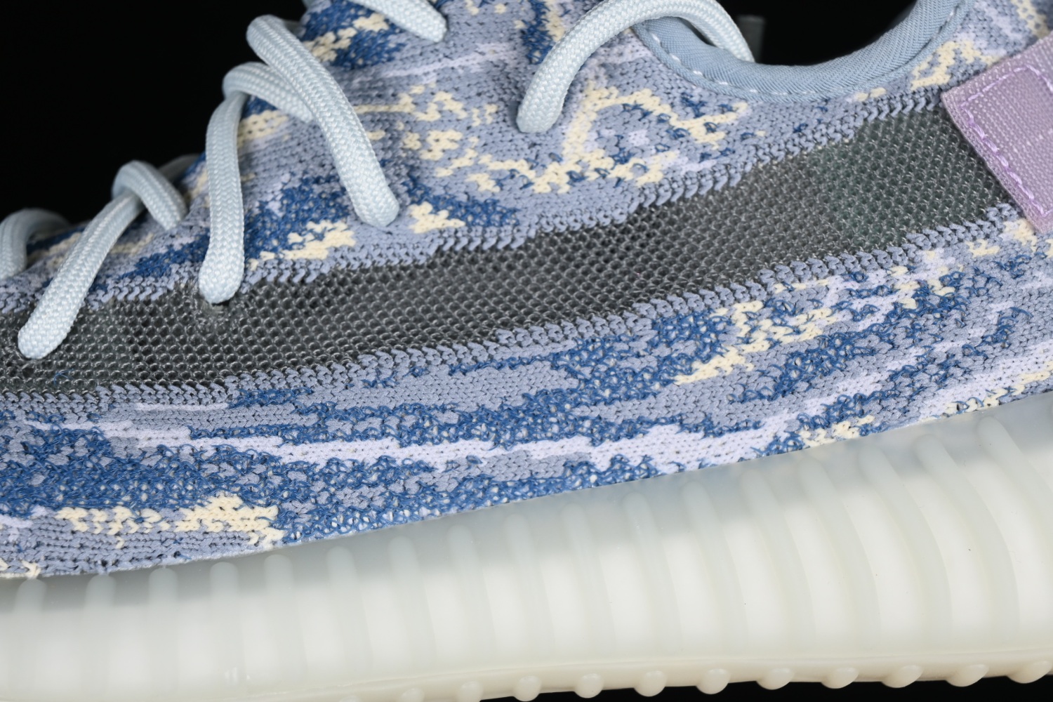 Yeezy 350 Boost V2  MX OAT  GW3775