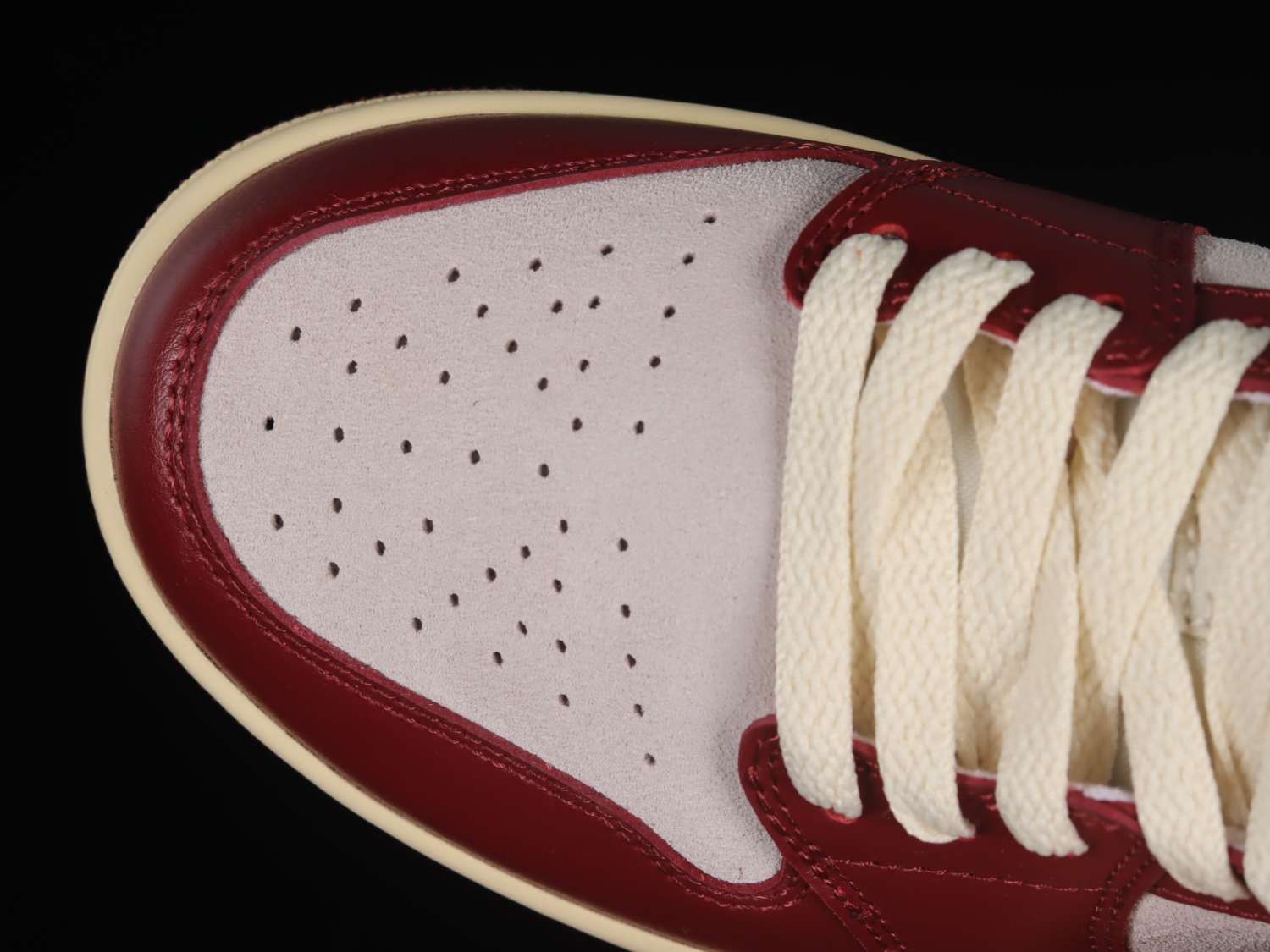 Jordan 1 Mid SE Tiki Leaf Team Red (Women