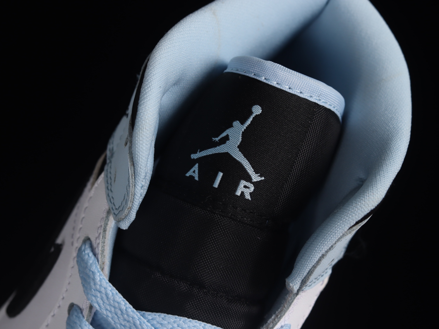 Jordan 1 Mid SE Ice Blue (2023) DV1308-104