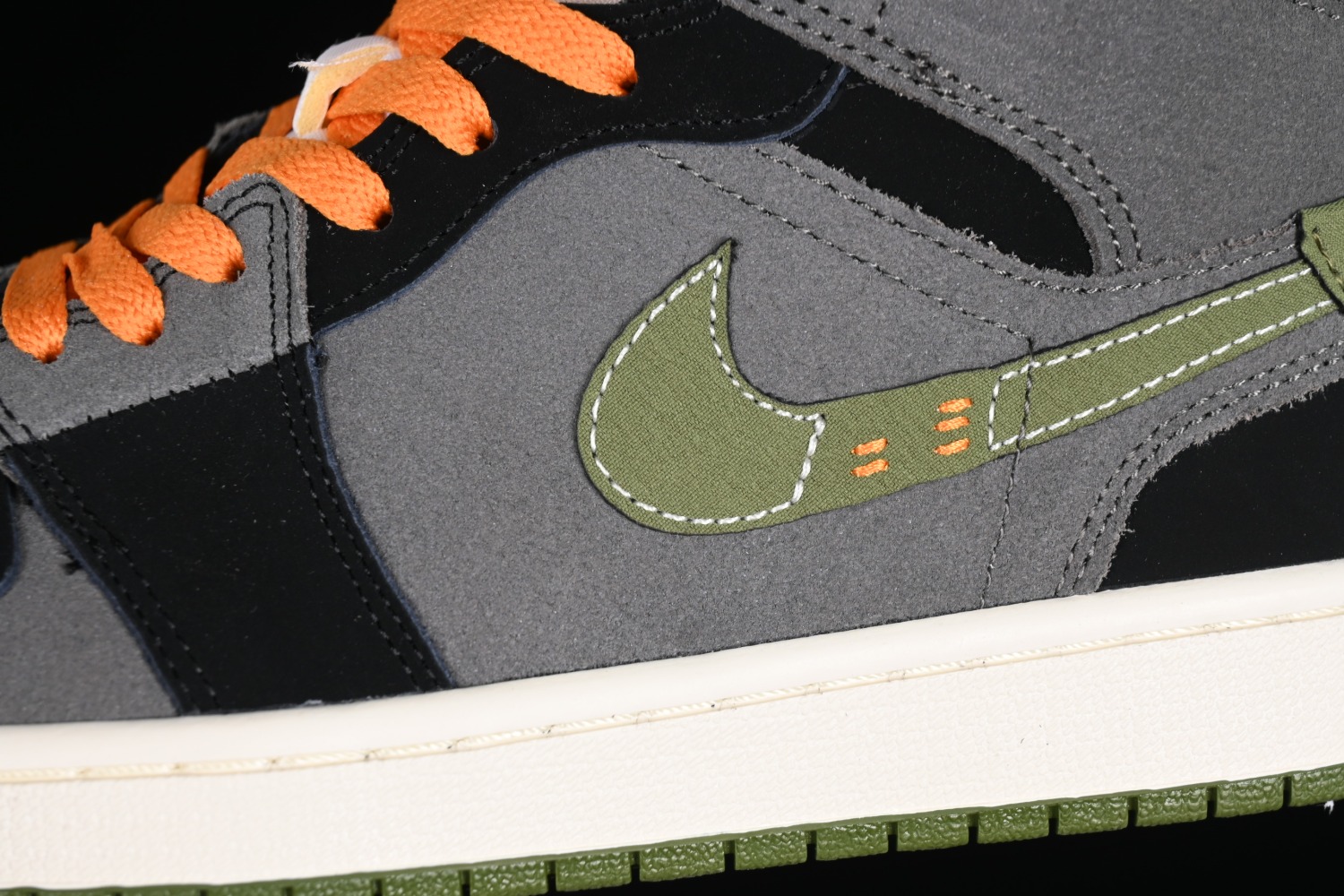 Jordan 1 Mid SE Craft Anthracite Light Olive FD6817-003