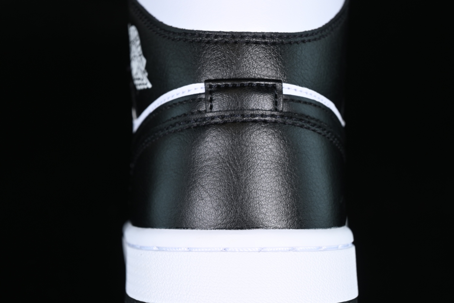 Jordan 1 Mid Panda DV0991-101