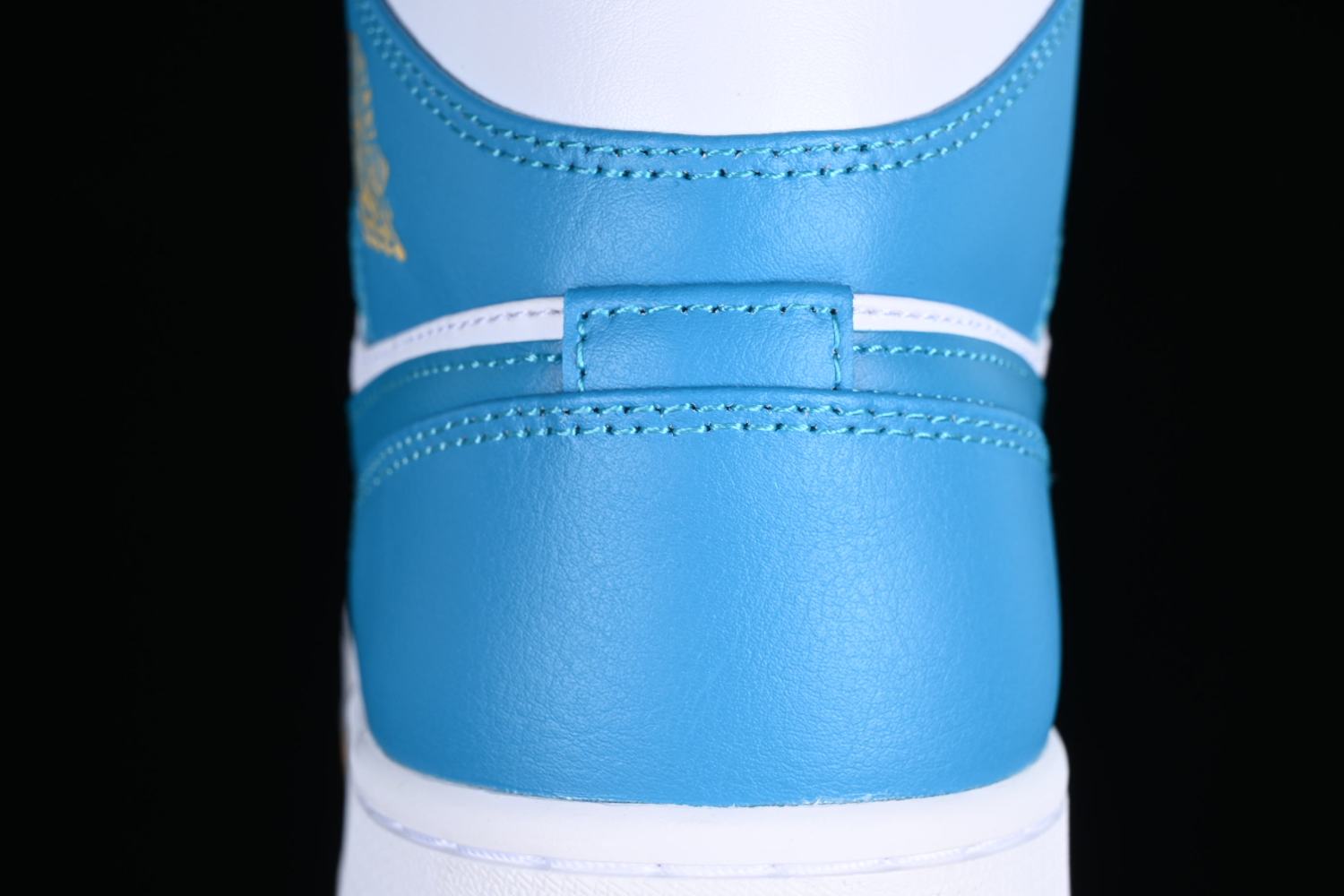 Jordan 1 Mid Aquatone DQ8426-400