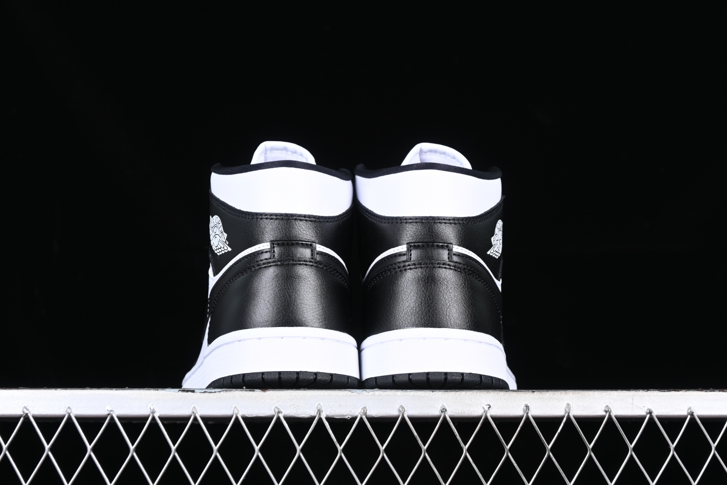 Jordan 1 Mid Panda DV0991-101