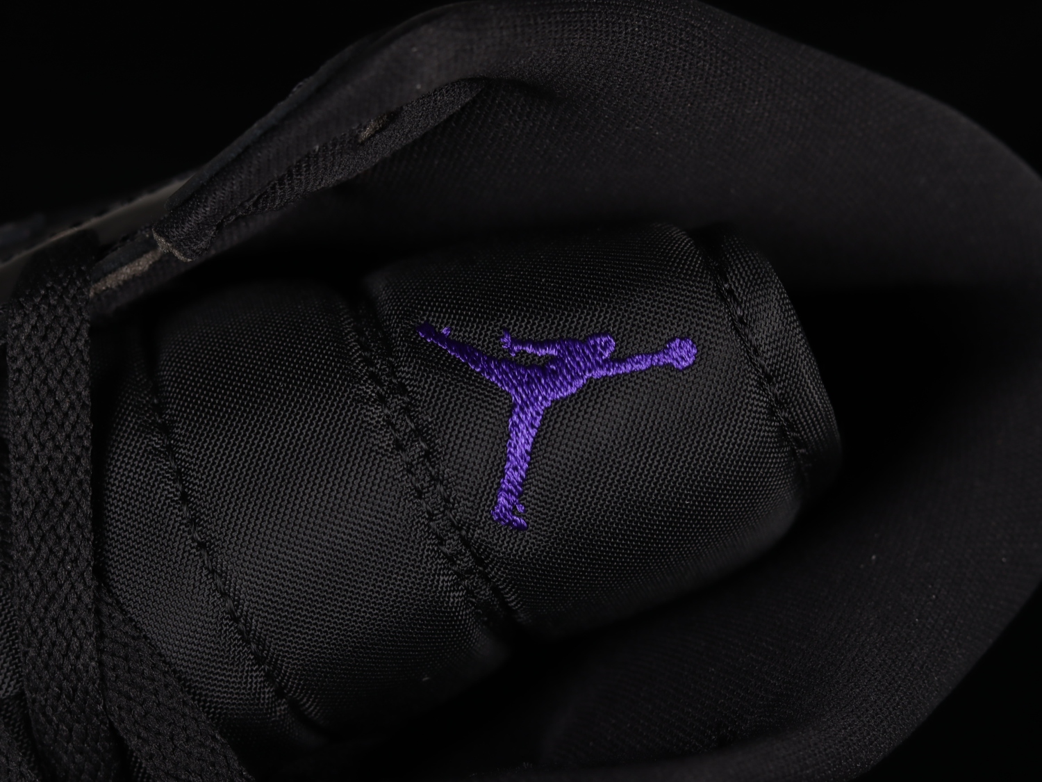 Jordan 1 Mid SE Space Jam DV1308-004
