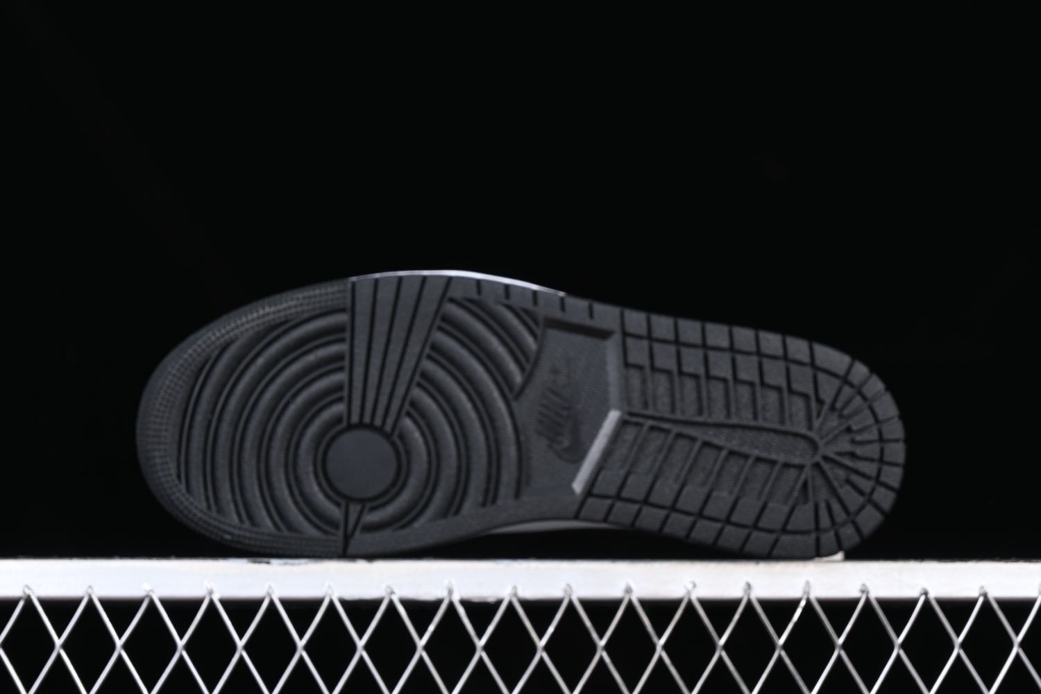 Jordan 1 Mid Panda DV0991-101
