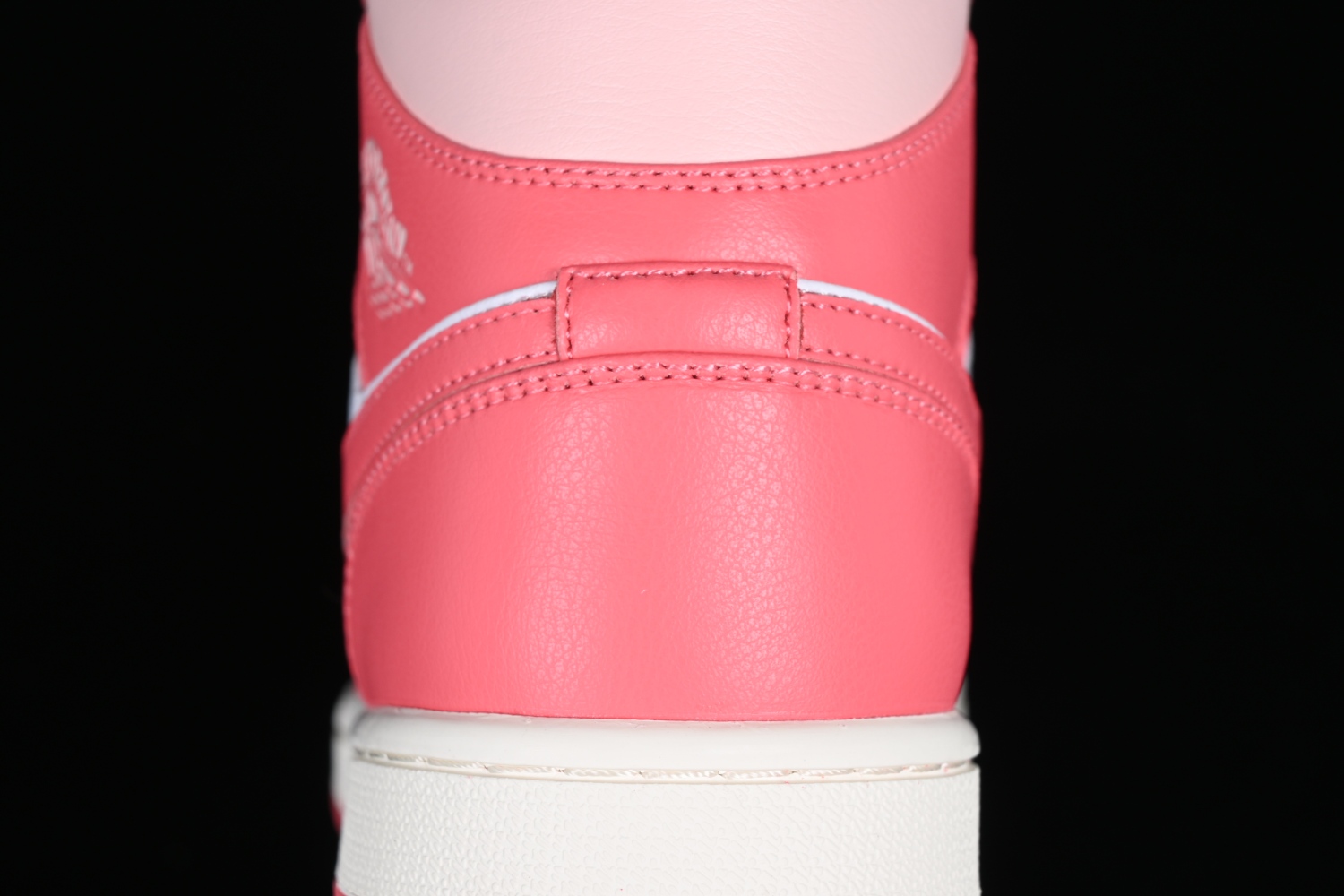 Jordan 1 Mid Strawberries and Cream BQ6472-186