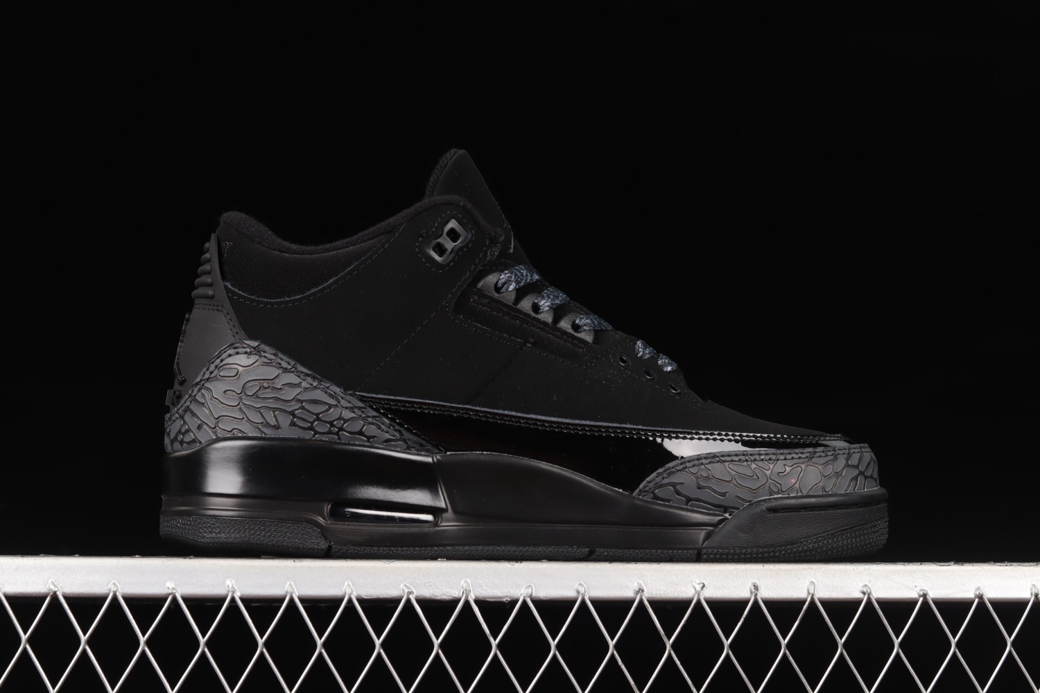 Jordan 3 Retro Black Cat 136064-002