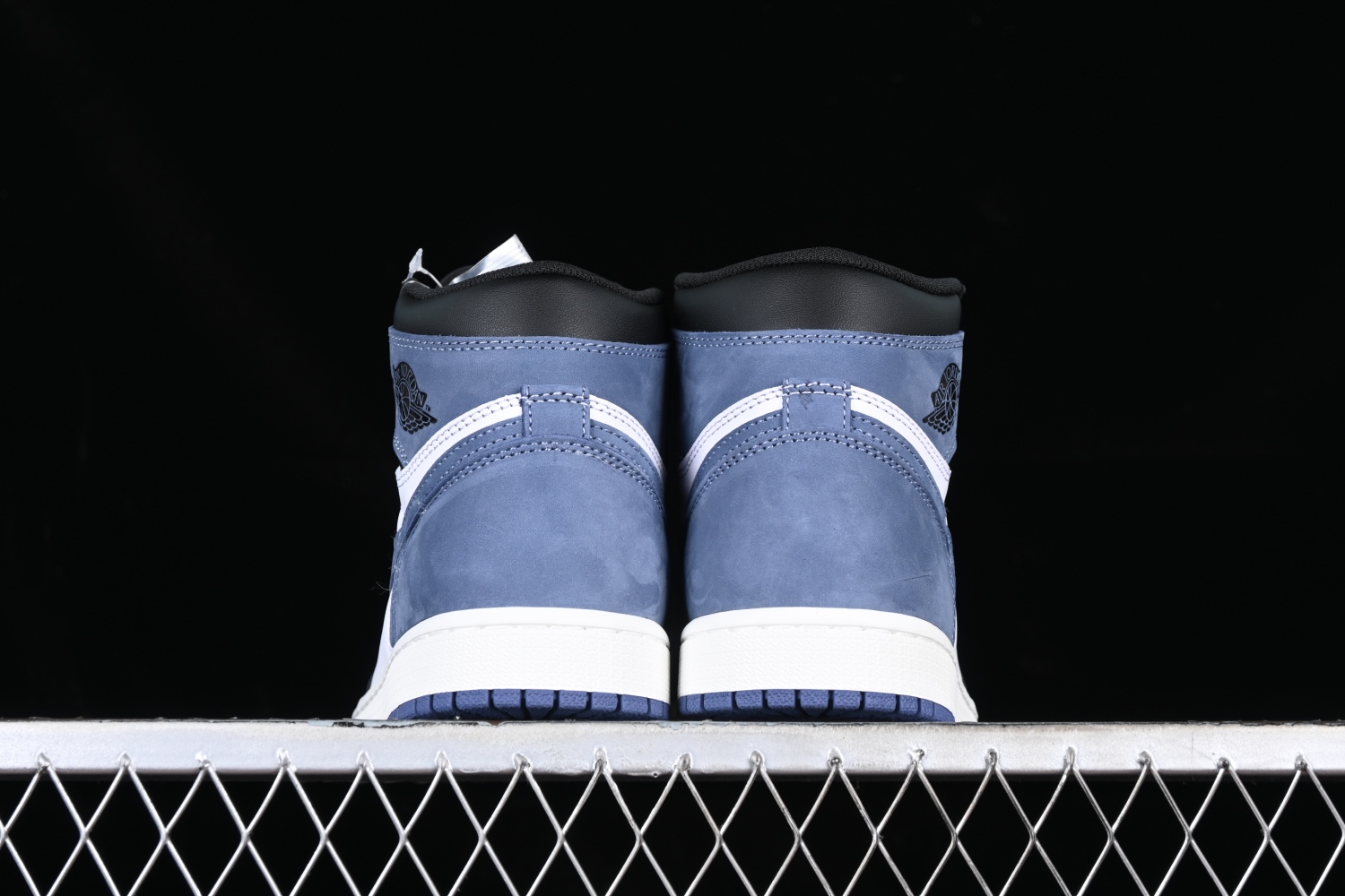 Jordan 1 Retro High Blue Moon 555088-115
