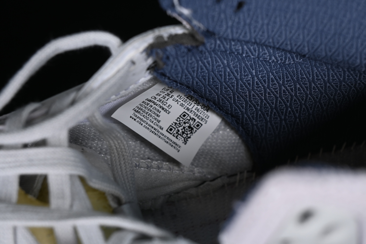 Jordan 5 Retro A Ma Maniére Diffused Blue FZ5758-004